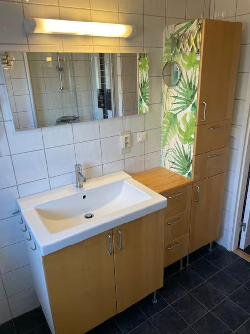 Familjevaenligt Hus Naera Isaberg! Villa Hestra ภายนอก รูปภาพ